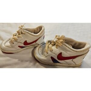 Vintage 1980s Nike Baby Sneakers White Red Blue Low Top Leather Shoes Size 4C